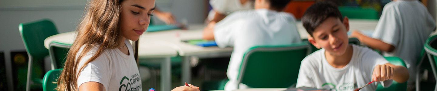 Alunos da Escola Bilíngue Carolina Patrício